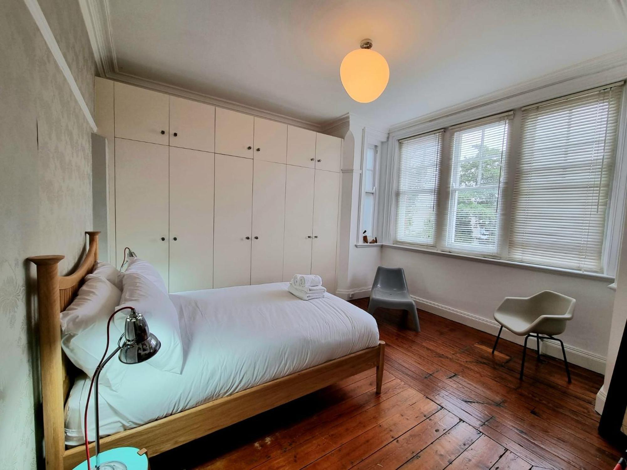 Christchurch Apartment Лондон Экстерьер фото